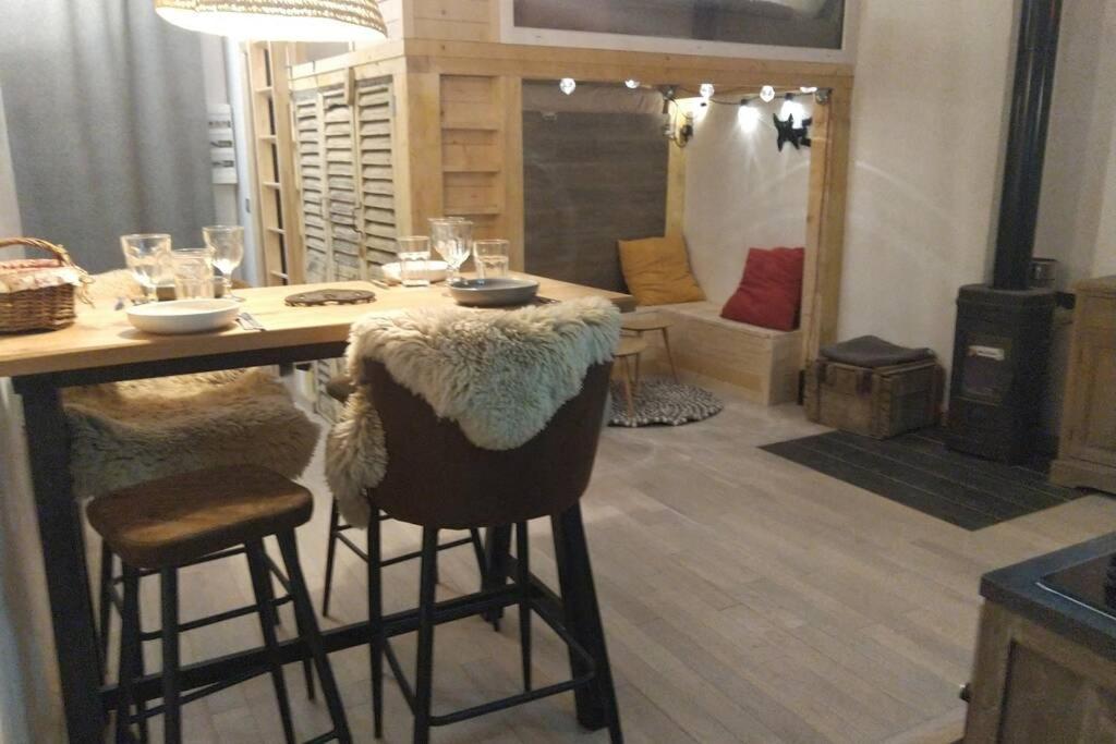 Chaleureux Petit Appartement De 4 Couchages Saint-Étienne-de-Tinée Εξωτερικό φωτογραφία