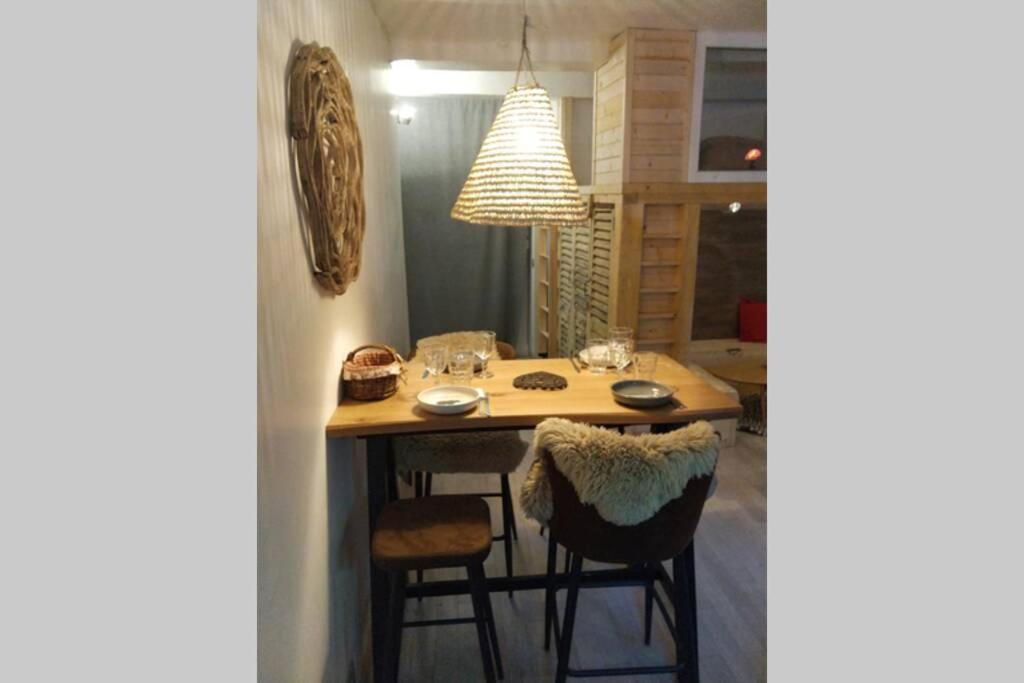 Chaleureux Petit Appartement De 4 Couchages Saint-Étienne-de-Tinée Εξωτερικό φωτογραφία