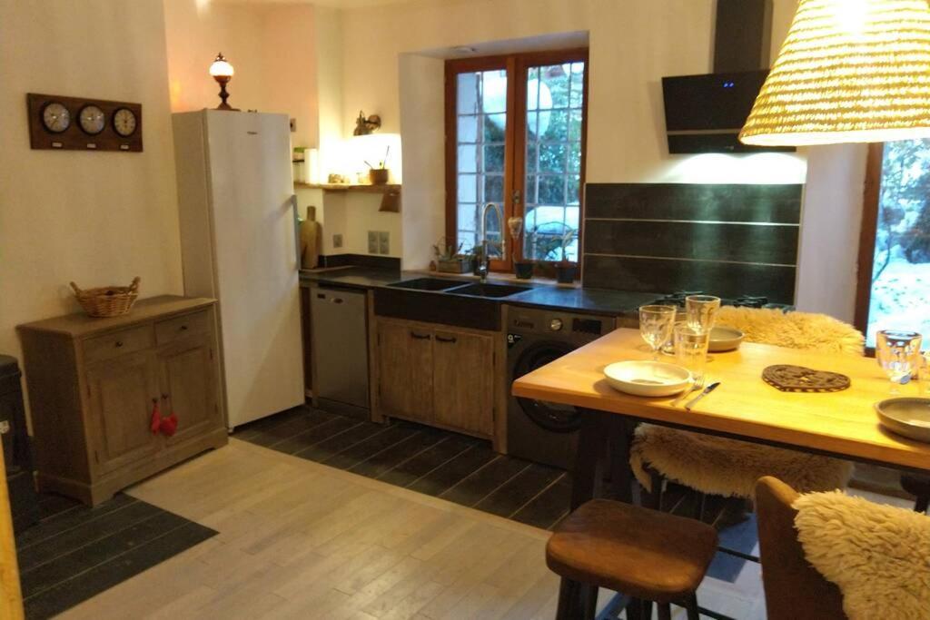 Chaleureux Petit Appartement De 4 Couchages Saint-Étienne-de-Tinée Εξωτερικό φωτογραφία